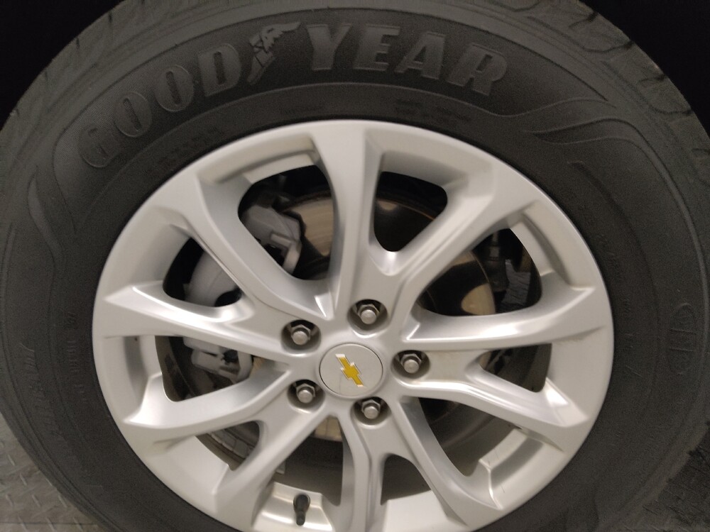 2020 Chevrolet Equinox in Birmingham, AL 35215 - 18144840 31