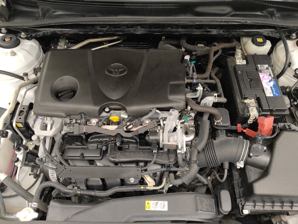 2018 Toyota Camry in Springfield, MO 65807 - 18144845 30