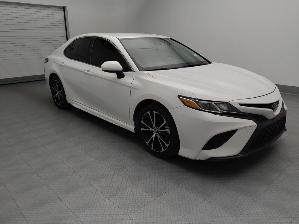 2018 Toyota Camry in Springfield, MO 65807 - 18144845 11