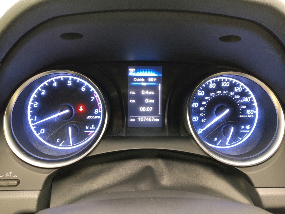 2018 Toyota Camry in Springfield, MO 65807 - 18144845 23