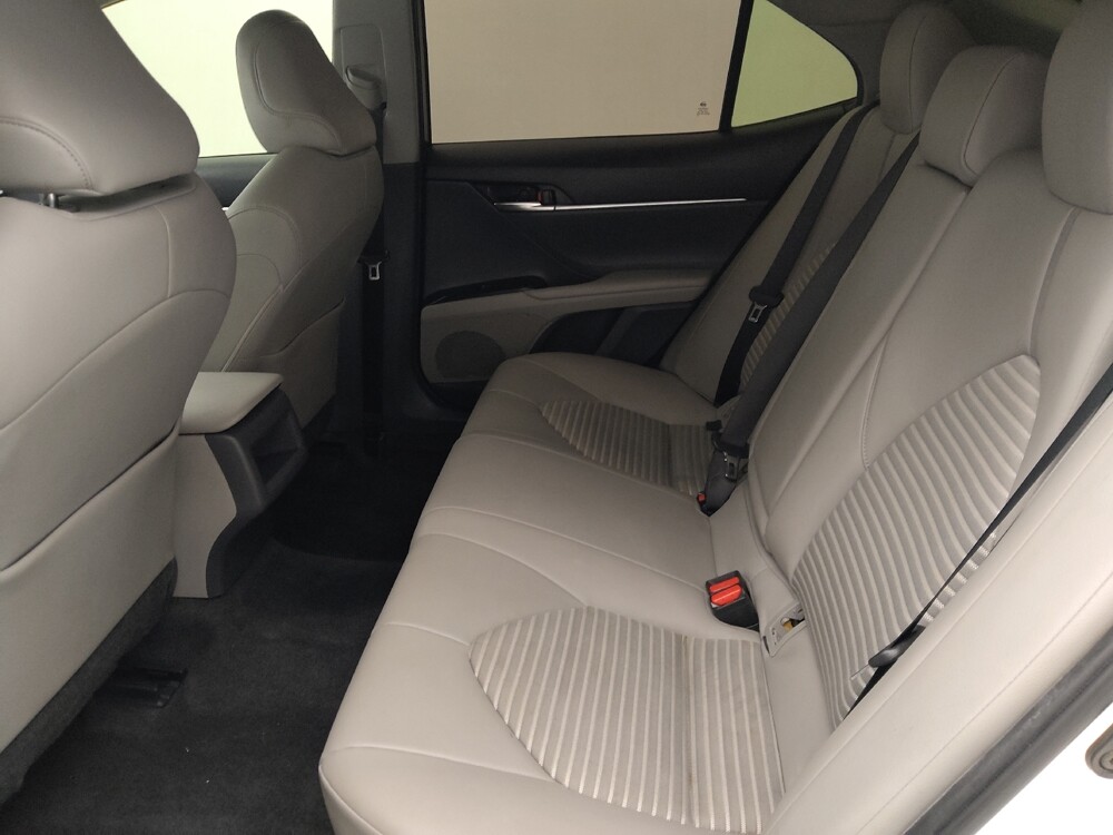 2018 Toyota Camry in Springfield, MO 65807 - 18144845 18