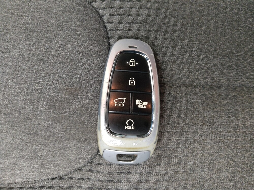2023 Hyundai Santa Fe in Eastpointe, MI 48021 - 18144850 32