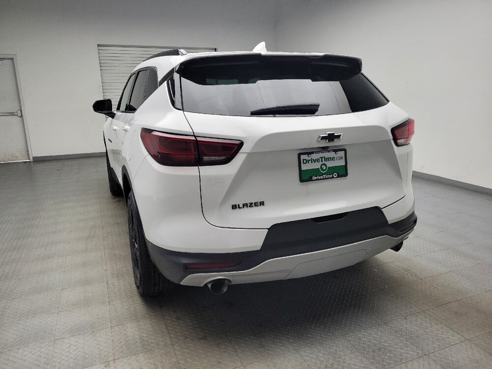 2024 Chevrolet Blazer in Eastpointe, MI 48021 - 18144856 6