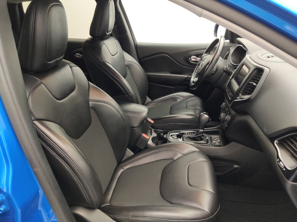 2021 Jeep Cherokee in Springfield, MO 65807 - 18144857 21