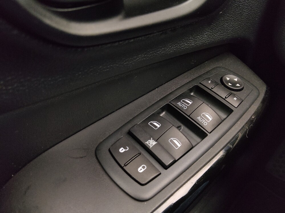 2021 Jeep Cherokee in Springfield, MO 65807 - 18144857 27