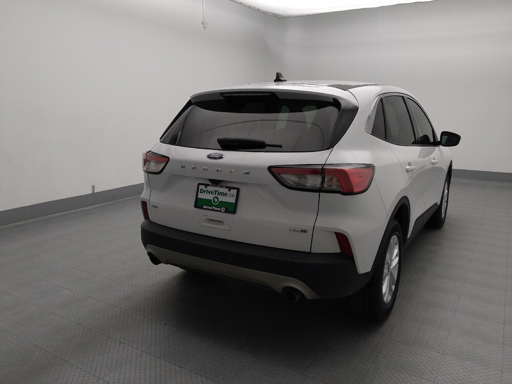 2020 Ford Escape in Springfield, MO 65807 - 18144860 7