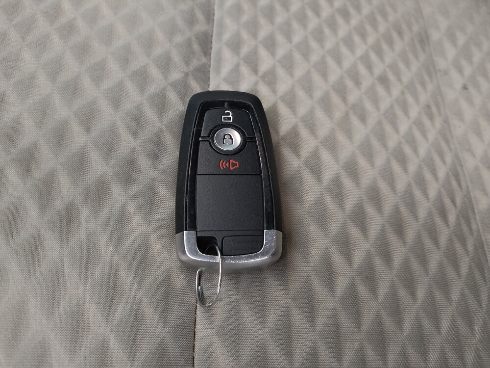 2020 Ford Escape in Springfield, MO 65807 - 18144860 32