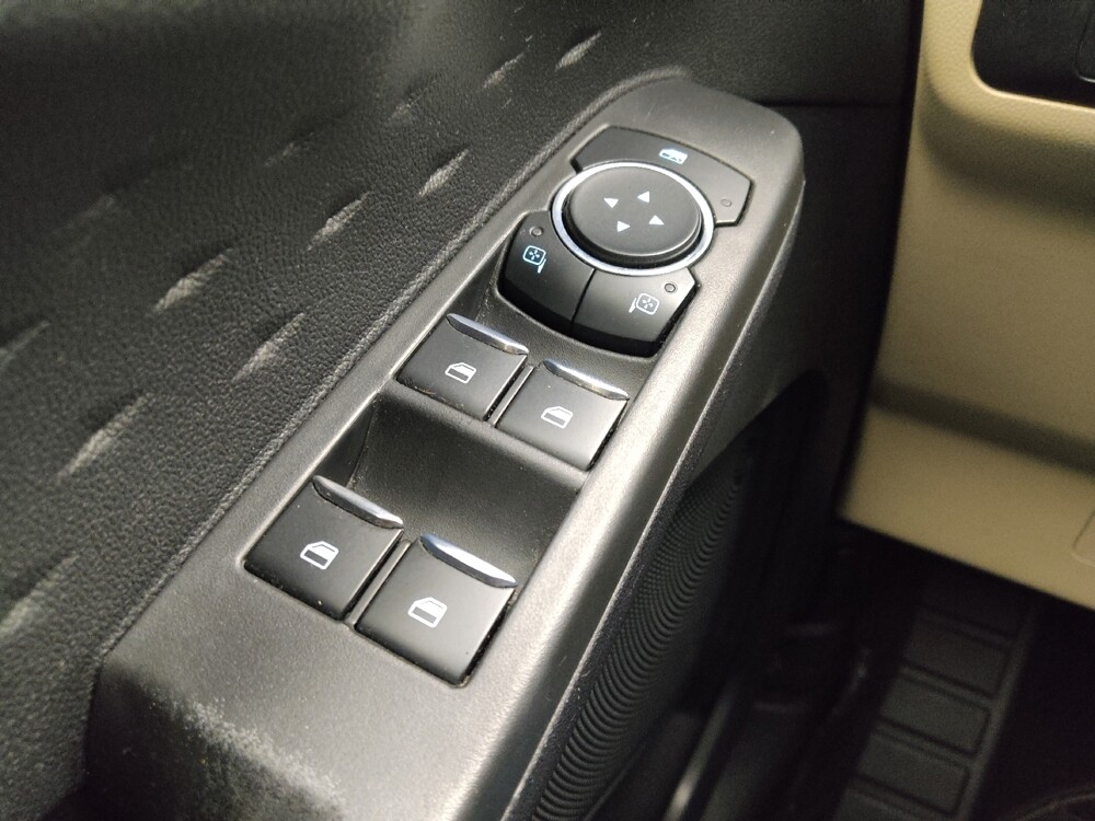 2020 Ford Escape in Springfield, MO 65807 - 18144860 27