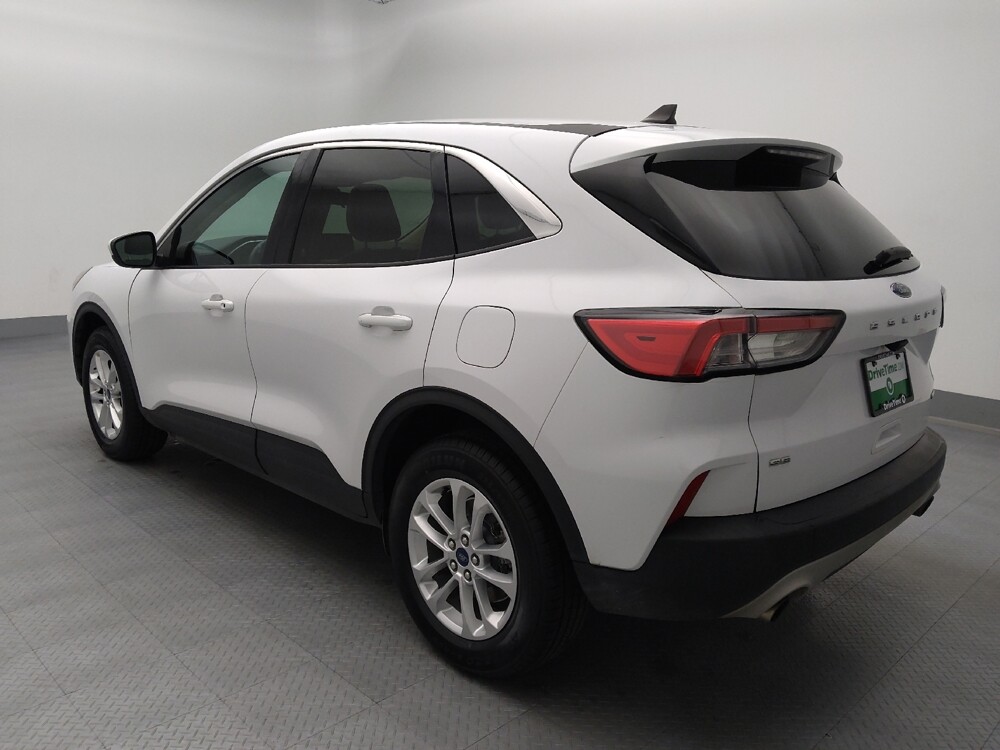 2020 Ford Escape in Springfield, MO 65807 - 18144860 3