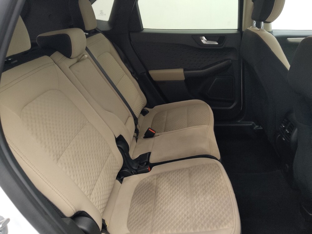 2020 Ford Escape in Springfield, MO 65807 - 18144860 21