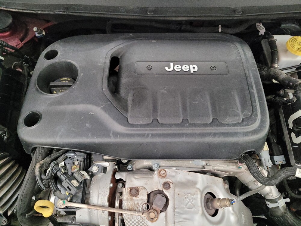 2019 Jeep Cherokee in Downey, CA 90241 - 18144863 30