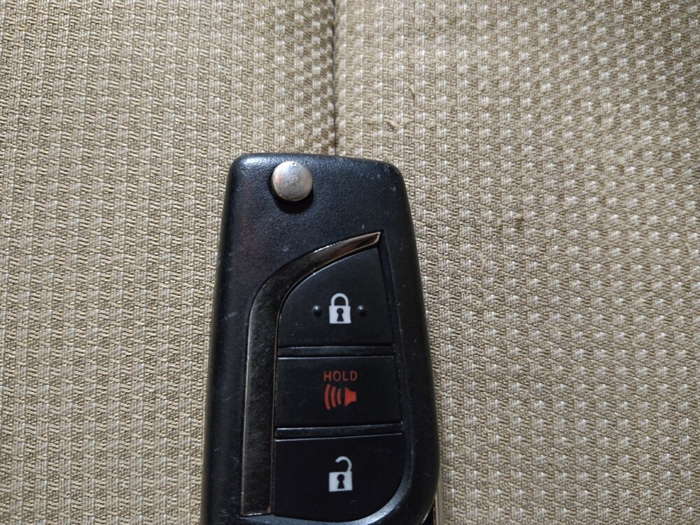 2021 Toyota RAV4 in Lubbock, TX 79424 - 18144877 32