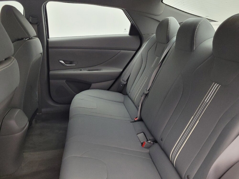 2023 Hyundai Elantra in Greenville, NC 27834 - 18144879 18