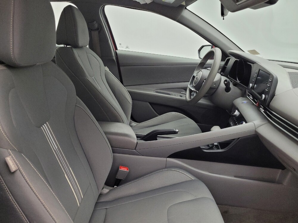 2023 Hyundai Elantra in Greenville, NC 27834 - 18144879 21