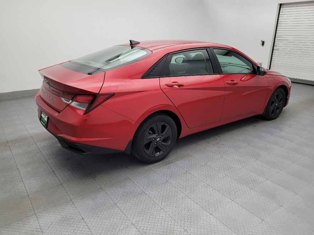 2023 Hyundai Elantra in Greenville, NC 27834 - 18144879 10