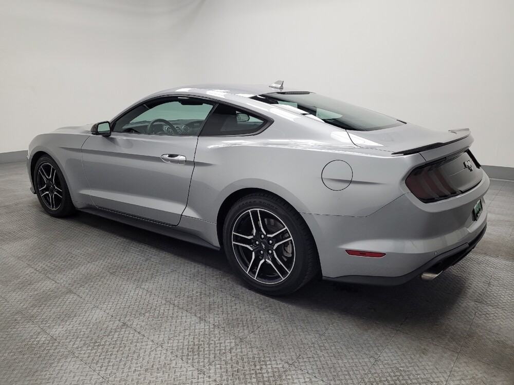 2022 Ford Mustang in Las Vegas, NV 89104 - 18144885 3
