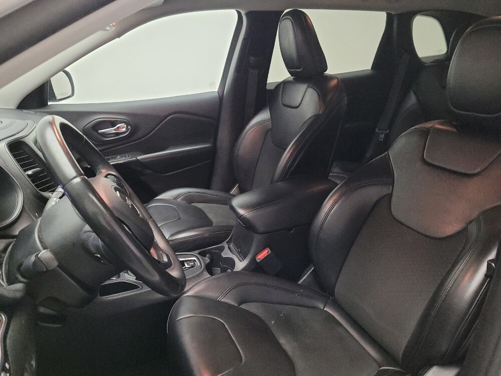 2020 Jeep Cherokee in Montclair, CA 91763 - 18144886 17