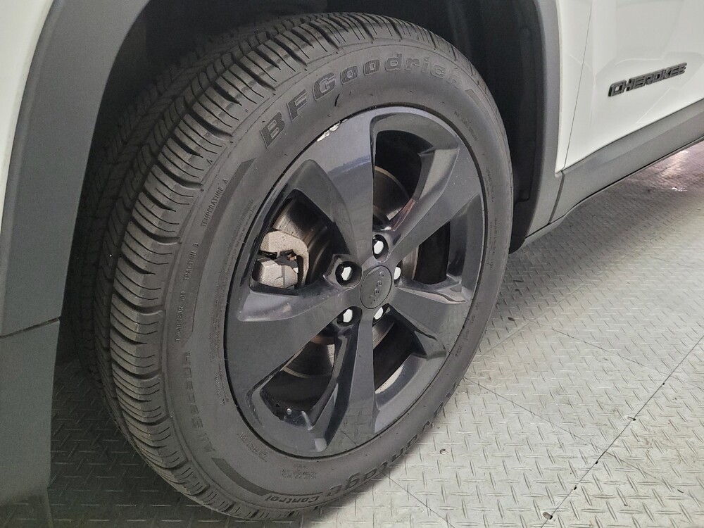 2020 Jeep Cherokee in Montclair, CA 91763 - 18144886 31