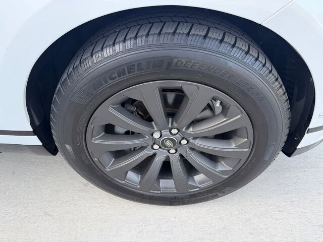 2018 Land Rover Range Rover Velar in Knoxville, TN 37920 - 18144895 27