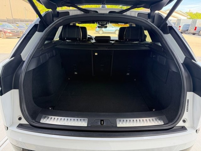 2018 Land Rover Range Rover Velar in Knoxville, TN 37920 - 18144895 9