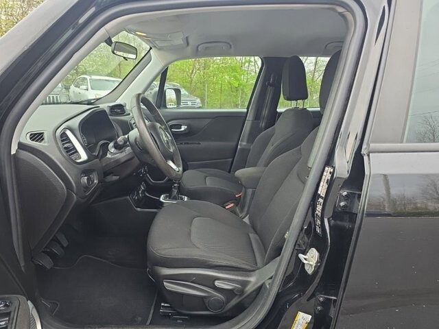 2018 Jeep Renegade in Marysville, OH 43040 - 18144906 16