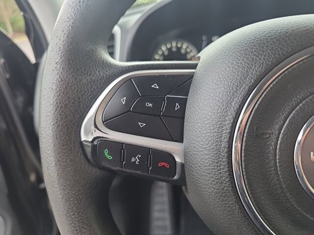 2018 Jeep Renegade in Marysville, OH 43040 - 18144906 20