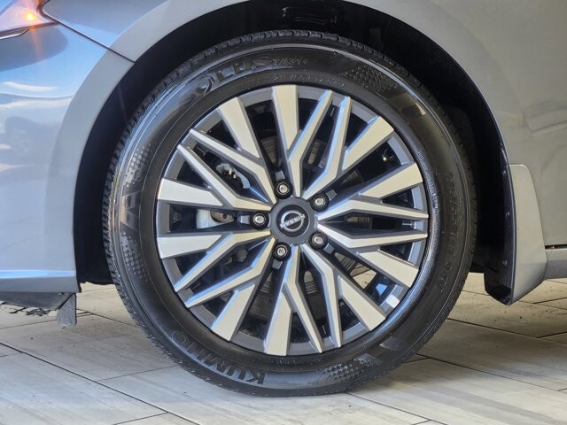 2025 Nissan Altima in Cinnaminson, NJ 08077 - 18144909 9