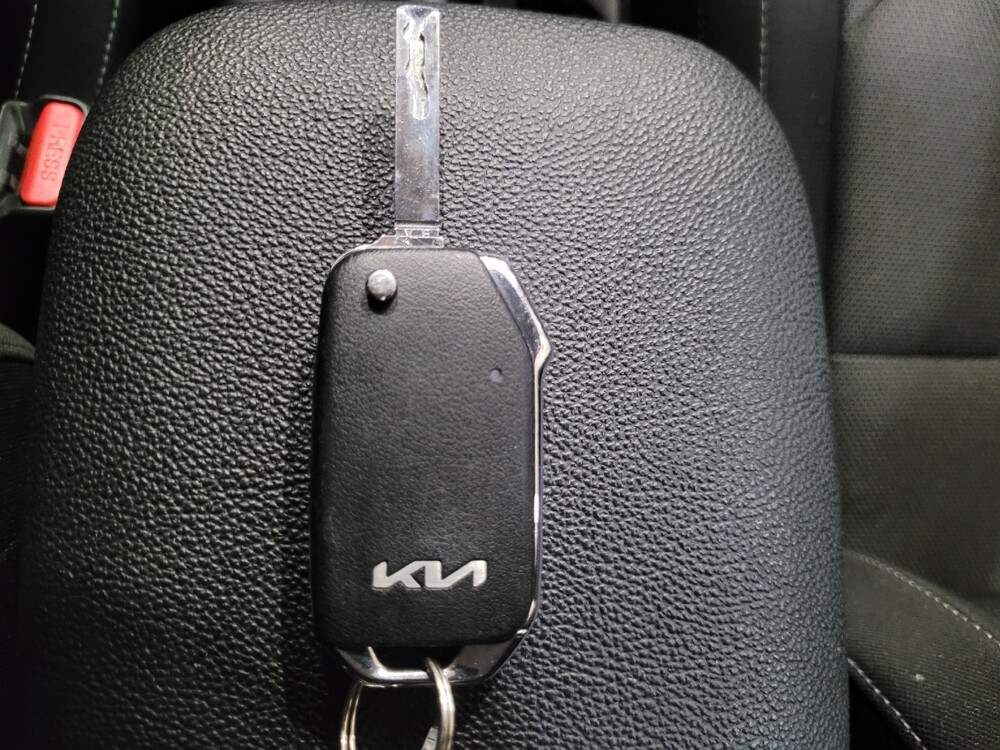 2023 Kia Forte in Williamstown, NJ 8094 - 18144935 32