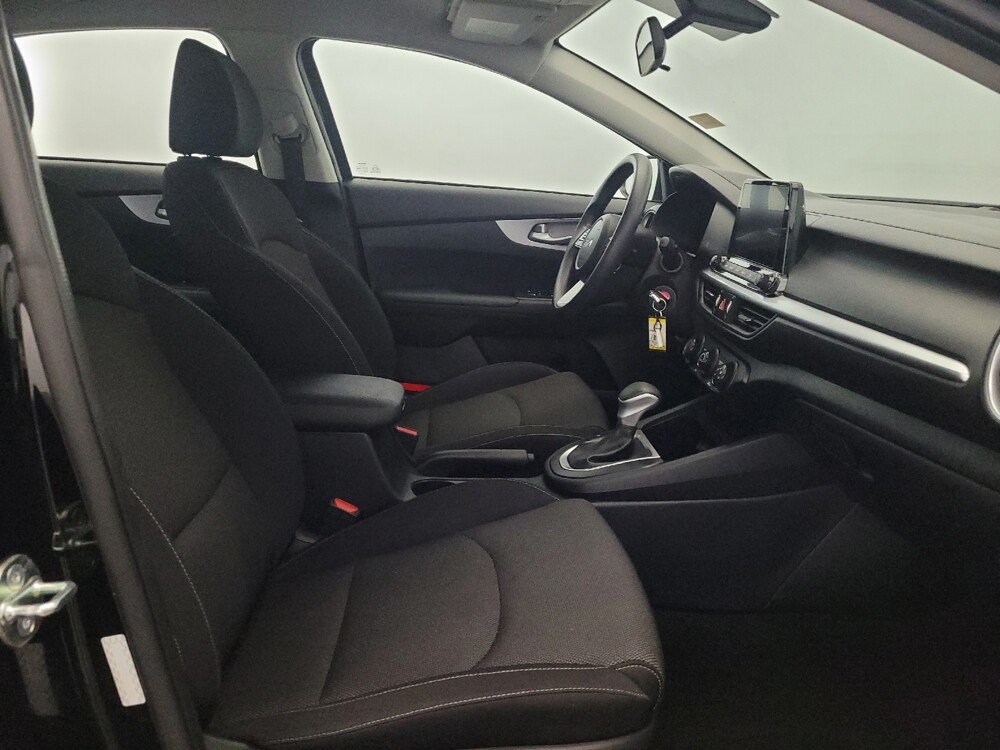 2023 Kia Forte in Williamstown, NJ 8094 - 18144935 21