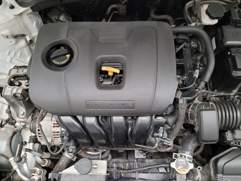 2021 Kia Forte in Downey, CA 90241 - 18144939 30