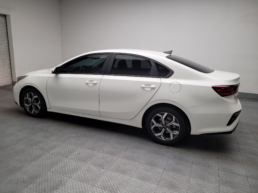 2021 Kia Forte in Downey, CA 90241 - 18144939 3