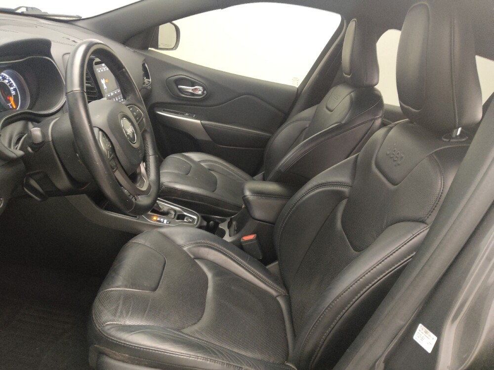 2019 Jeep Cherokee in Stone Mountain, GA 30083 - 18144943 17