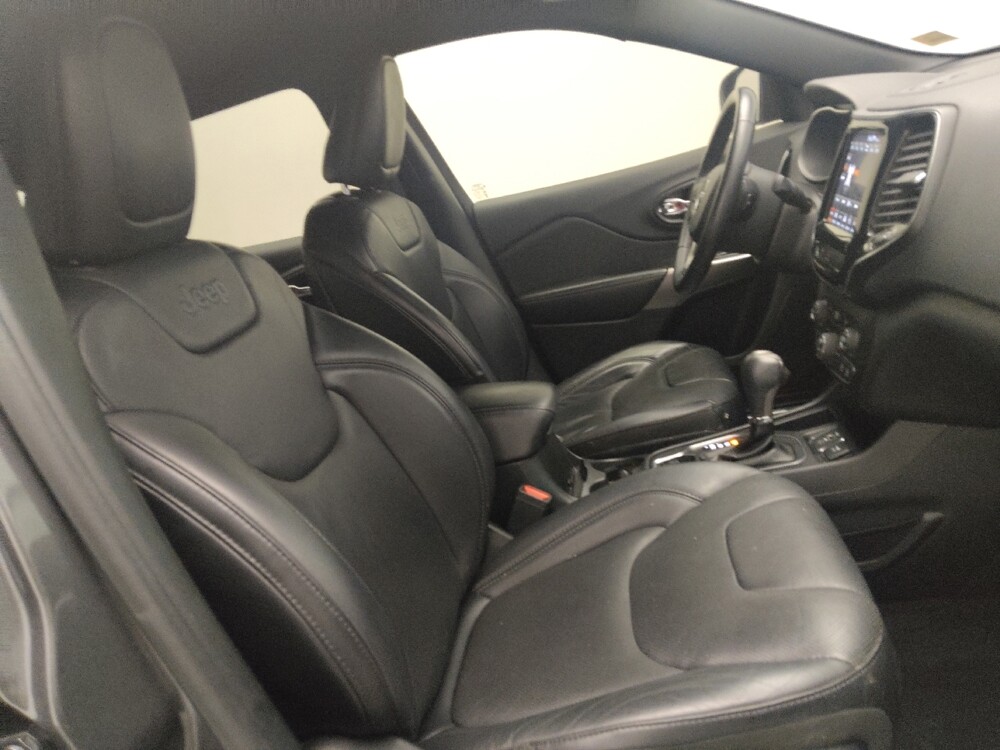 2019 Jeep Cherokee in Stone Mountain, GA 30083 - 18144943 21