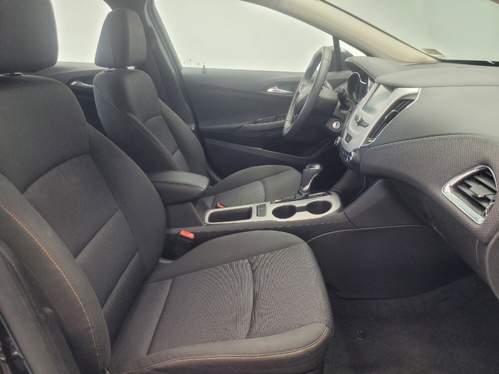 2016 Chevrolet Cruze in Mishawaka, IN 46545 - 18144944 21