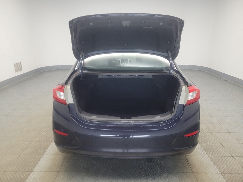 2016 Chevrolet Cruze in Mishawaka, IN 46545 - 18144944 29