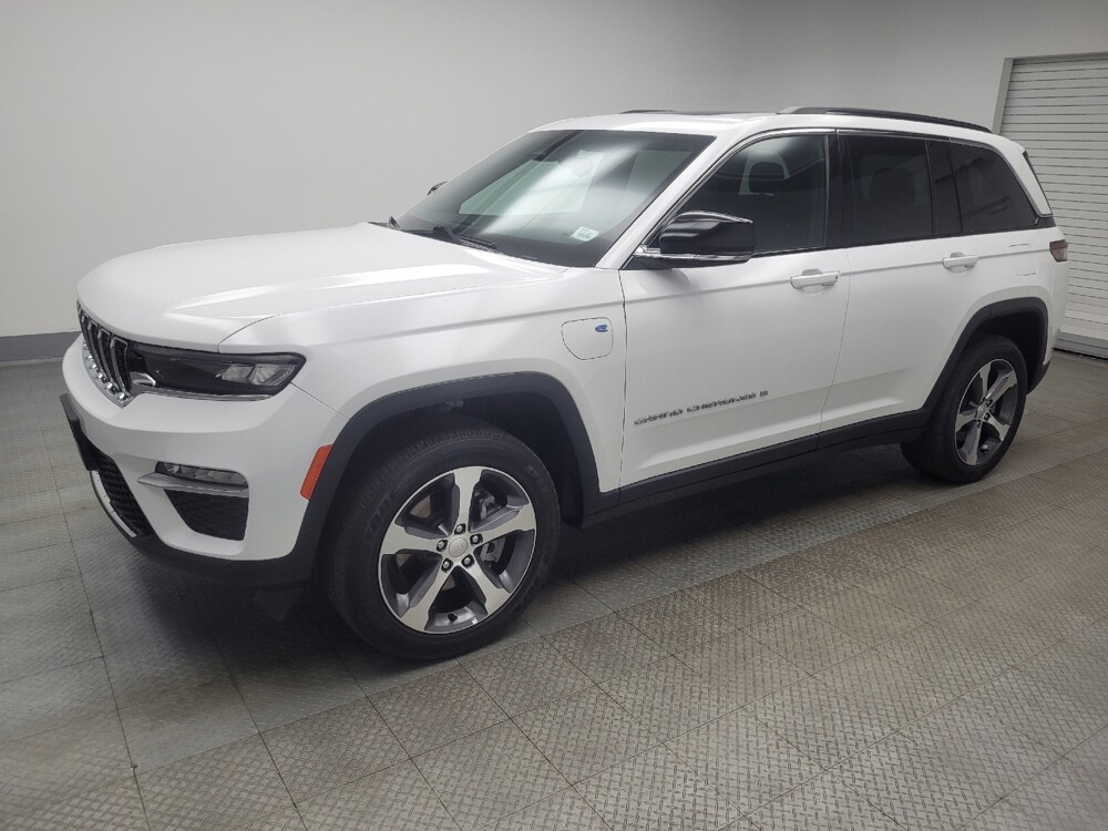 2024 Jeep Grand Cherokee in Highland, IN 46322 - 18144946 2