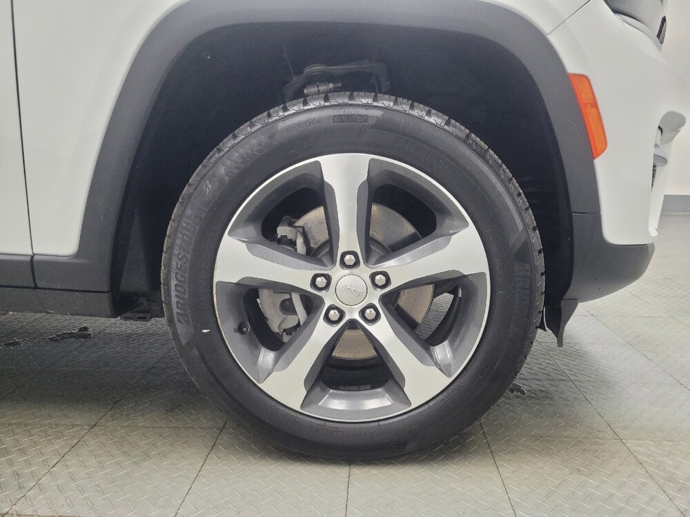 2024 Jeep Grand Cherokee in Highland, IN 46322 - 18144946 31