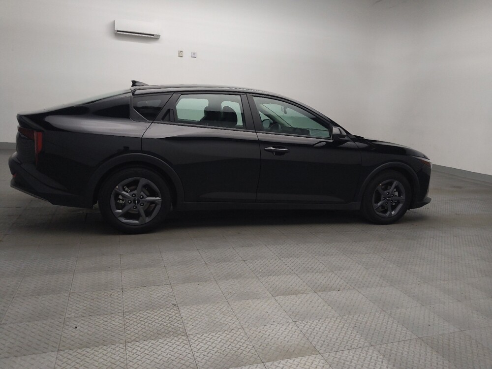 2025 Kia K4 in Plano, TX 75074 - 18144947 10