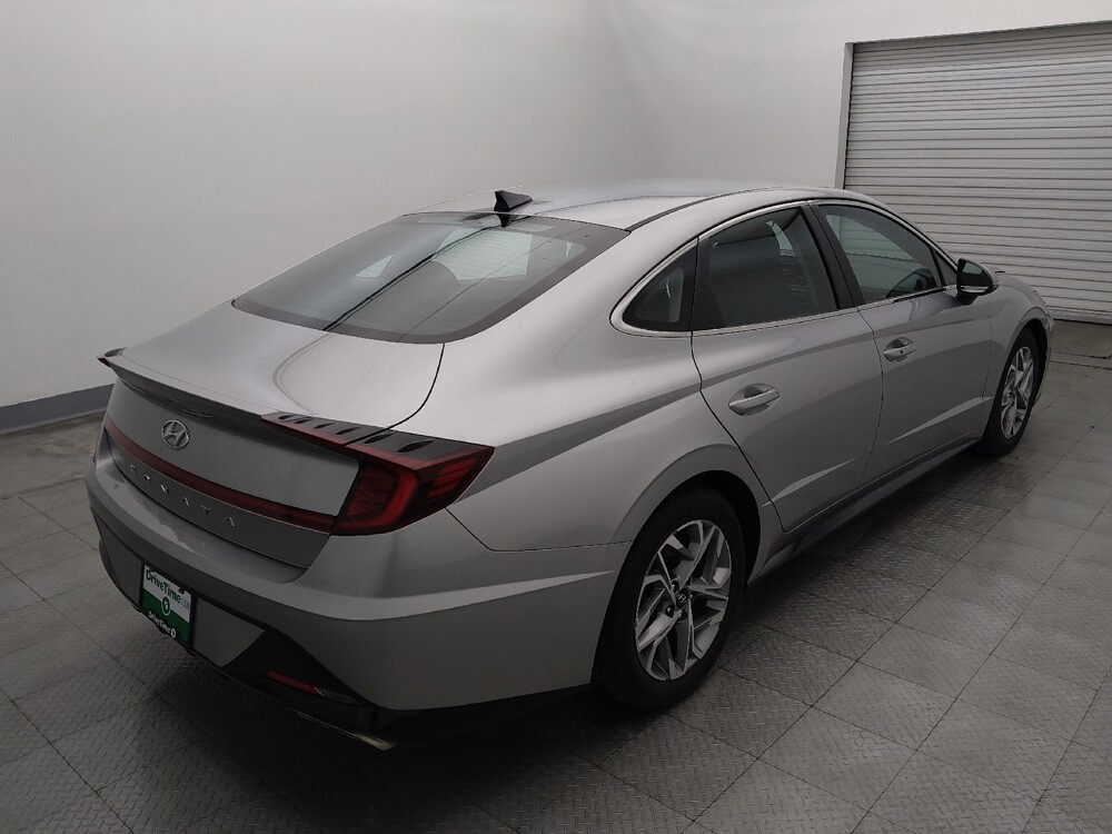 2021 Hyundai Sonata in Houston, TX 77074 - 18144952 9