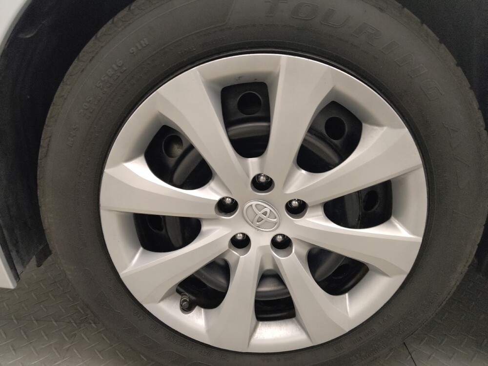 2020 Toyota Corolla in Stone Mountain, GA 30083 - 18144967 31