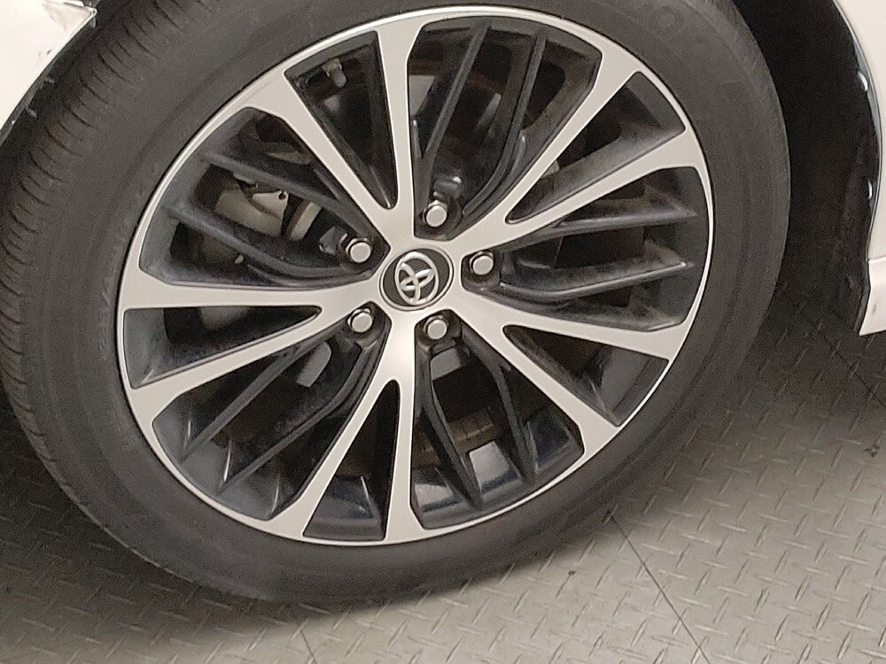 2019 Toyota Camry in Plano, TX 75074 - 18144971 31