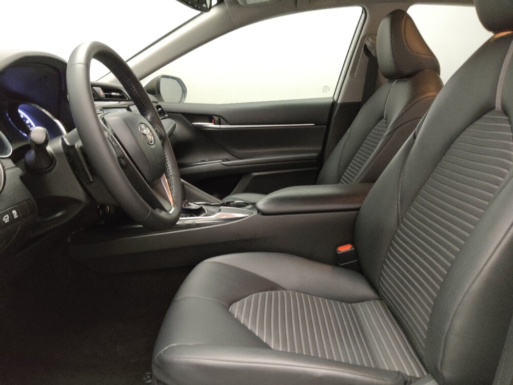 2019 Toyota Camry in Plano, TX 75074 - 18144971 17