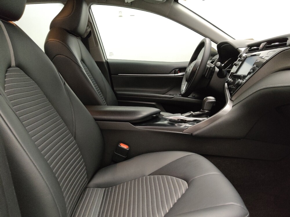 2019 Toyota Camry in Plano, TX 75074 - 18144971 21