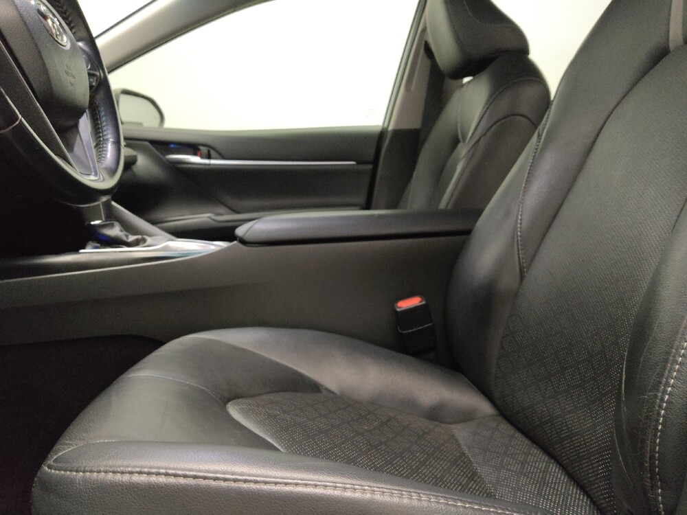 2019 Toyota Camry in Plano, TX 75074 - 18144973 17
