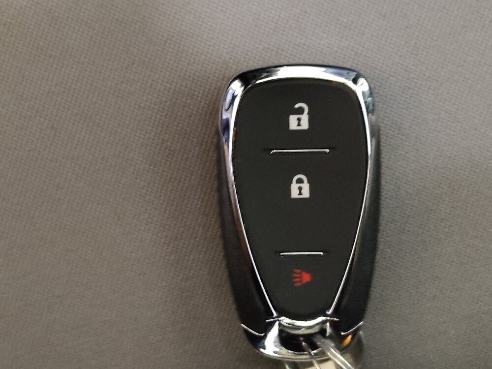 2020 Chevrolet Equinox in Baton Rouge, LA 70816 - 18144979 32