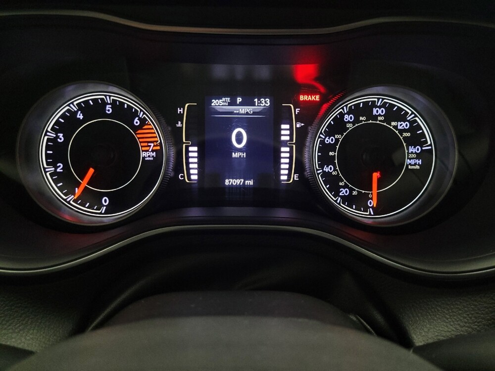 2020 Jeep Cherokee in Las Vegas, NV 89104 - 18144987 23