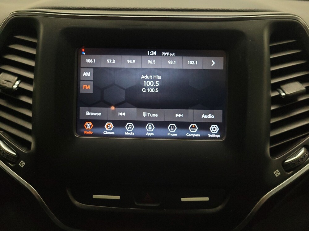 2020 Jeep Cherokee in Las Vegas, NV 89104 - 18144987 25