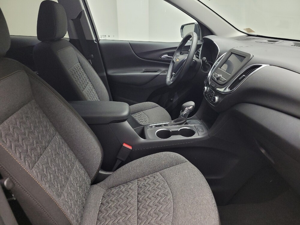 2024 Chevrolet Equinox in Eastpointe, MI 48021 - 18145001 21