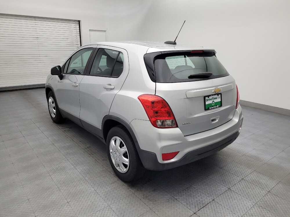 2017 Chevrolet Trax in Raleigh, NC 27604 - 18145005 5