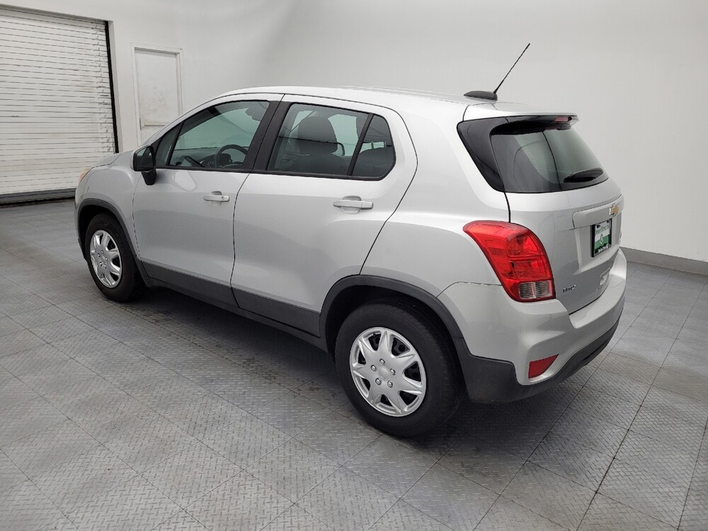 2017 Chevrolet Trax in Raleigh, NC 27604 - 18145005 3